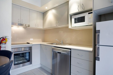 Lantern 1 Bedroom Balcony With Panoramic View - Foster Accommodation 22