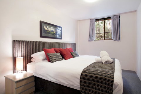 Lantern 1 Bedroom Balcony With Panoramic View - Foster Accommodation 11