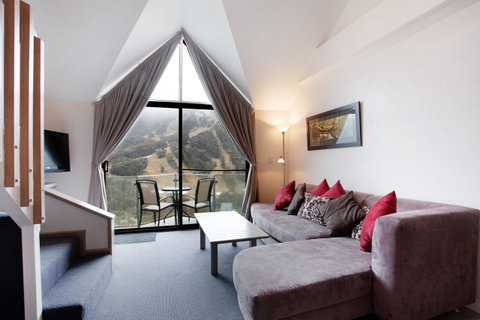 Lantern 1 Bedroom Balcony With Panoramic View - Foster Accommodation 6
