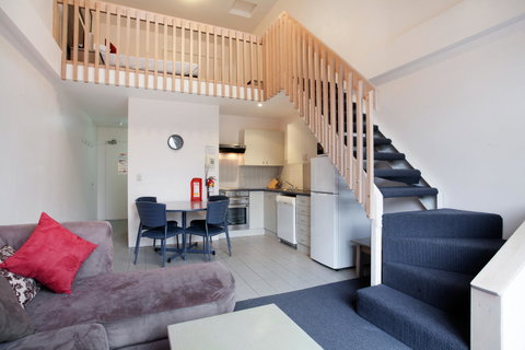 Lantern 1 Bedroom Balcony With Panoramic View - Foster Accommodation 15