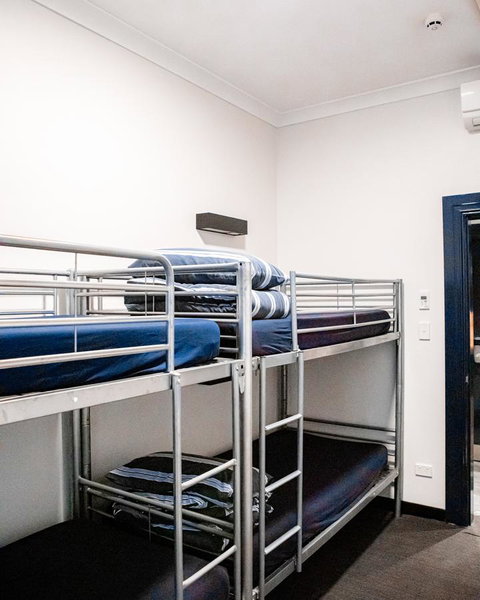 Wake Up! Bondi Beach - Foster Accommodation 11