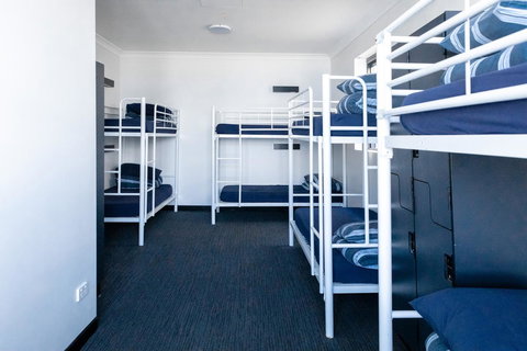 Wake Up! Bondi Beach - Foster Accommodation 17