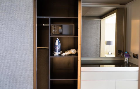 Hyatt Regency Sydney - Foster Accommodation 8