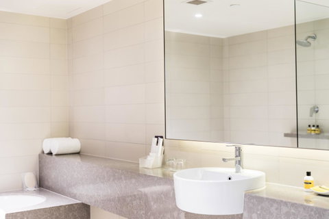Hyatt Regency Sydney - Foster Accommodation 3