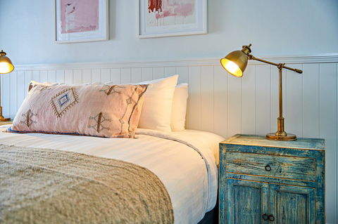 The Lord Byron - Foster Accommodation 16