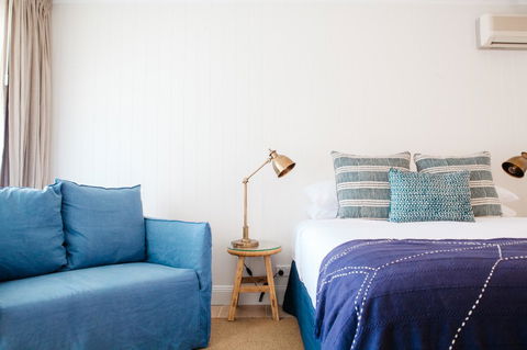 The Lord Byron - Foster Accommodation 2