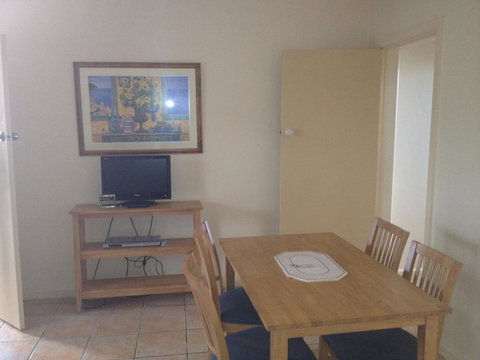 Oxley Cove Holiday Apartment - Foster Accommodation 9