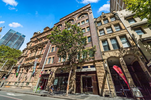 YEHS Hotel Sydney QVB - Foster Accommodation 1
