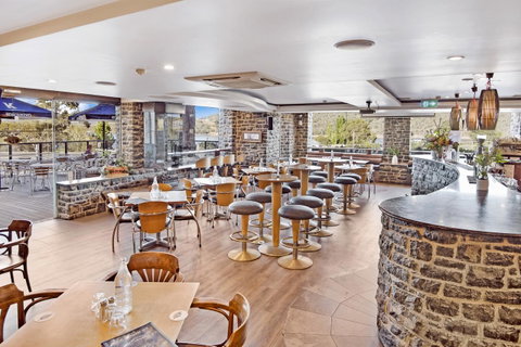 Banjo Paterson Inn - Foster Accommodation 8