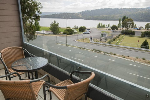 Banjo Paterson Inn - Foster Accommodation 24