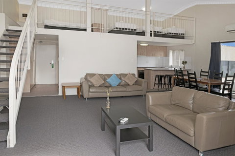 Banjo Paterson Inn - Foster Accommodation 28