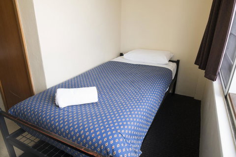 Banjo Paterson Inn - Foster Accommodation 13