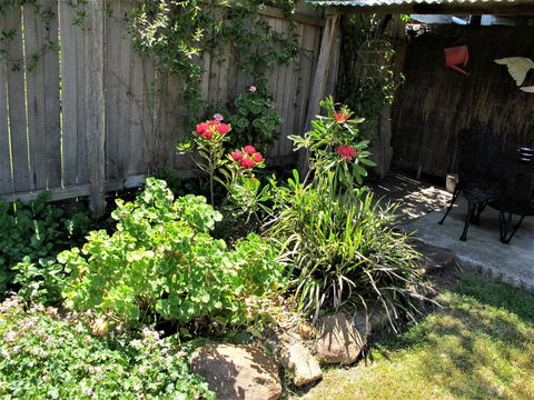 Apple Tree Cottage - Foster Accommodation 26