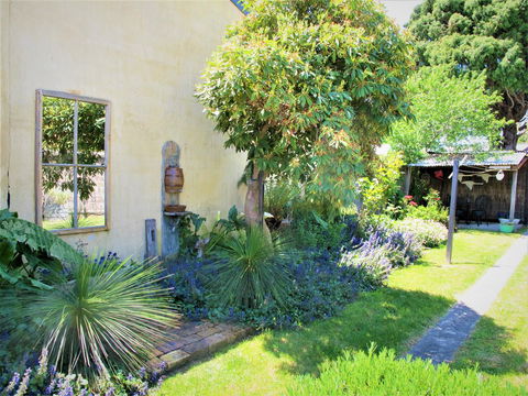 Apple Tree Cottage - Foster Accommodation 23