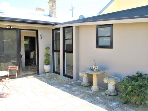 Apple Tree Cottage - Foster Accommodation 30