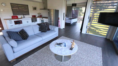Amaroo Valley Springs - Foster Accommodation 24