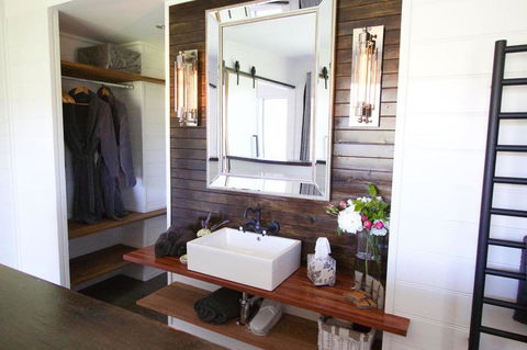Amaroo Valley Springs - Foster Accommodation 38