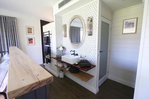 Amaroo Valley Springs - Foster Accommodation 37