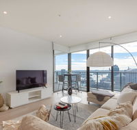 High Rise apt in Heart of Sydney wt Harbour View - Foster Accommodation