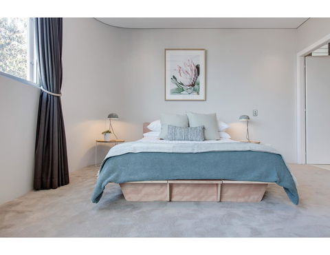 Oceanside Elegance At Superb Home Steps From Sand - Foster Accommodation 1