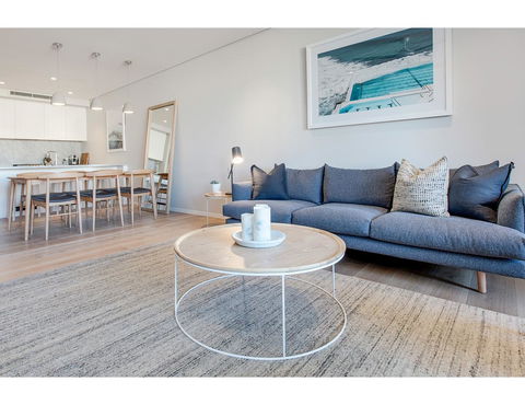 Oceanside Elegance At Superb Home Steps From Sand - Foster Accommodation 4
