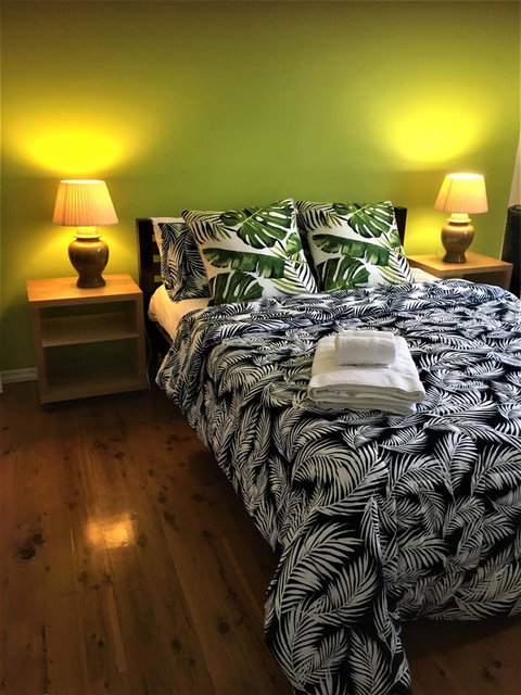 Yigala House - Foster Accommodation 22