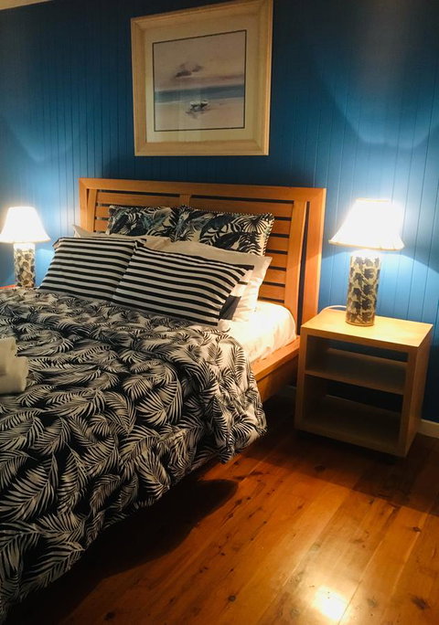 Yigala House - Foster Accommodation 25