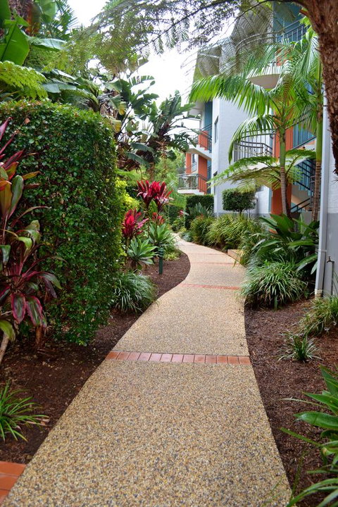 Flynns Beach Resort - Foster Accommodation 10