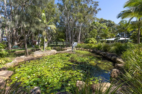 Flynns Beach Resort - Foster Accommodation 8