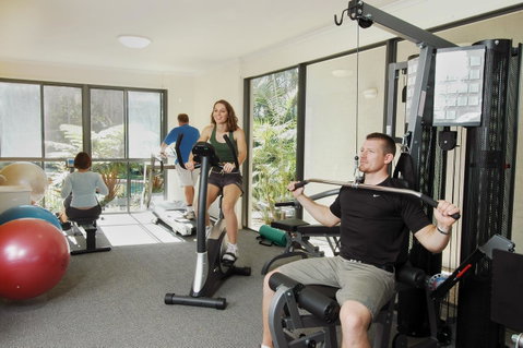 Flynns Beach Resort - Foster Accommodation 15