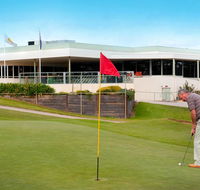 cluBarham Golf Resort - Foster Accommodation