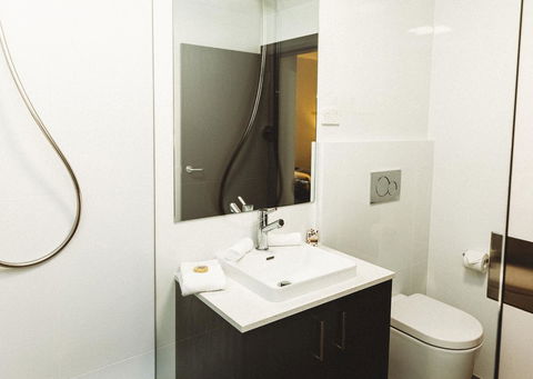 Coniston Hotel Wollongong - Foster Accommodation 16