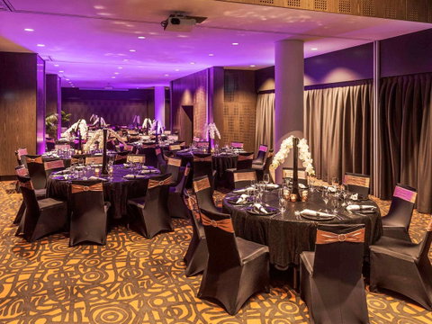 Novotel Sydney Darling Harbour - Foster Accommodation 42