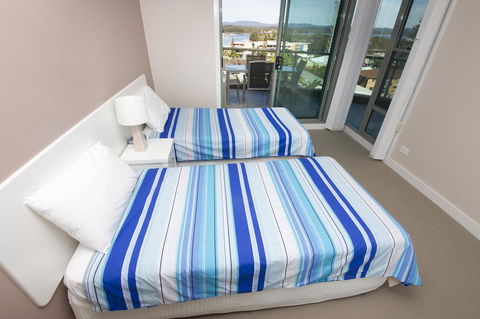 Sails Apartments - Foster Accommodation 10