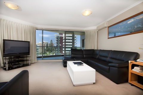Sails Apartments - Foster Accommodation 15