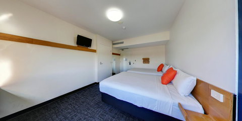 Ibis Budget Sydney Airport - Foster Accommodation 9