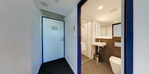 Ibis Budget Sydney Airport - Foster Accommodation 11