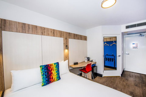 Ibis Budget Sydney Airport - Foster Accommodation 44