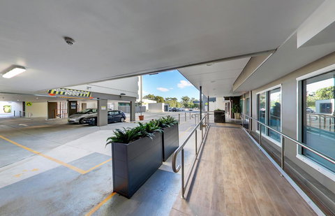 Ibis Budget Sydney Airport - Foster Accommodation 2