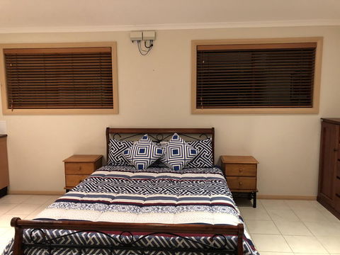 Nightingale Villas - Foster Accommodation 1