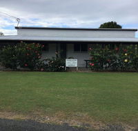 Hat Head Beach Cottage 1 - Foster Accommodation