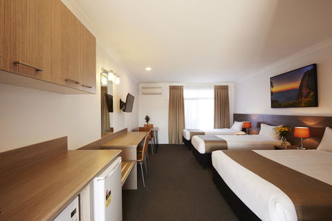 Adelong Motel - Foster Accommodation 4