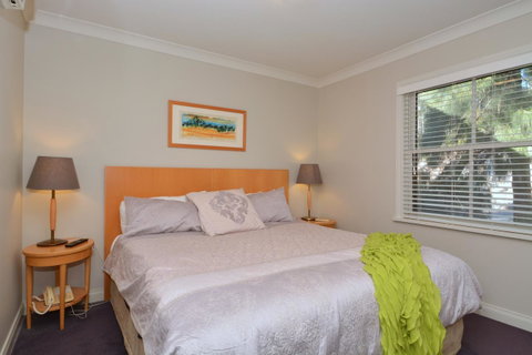 Villa 3br Chianti Villa Located Within Cypress Lakes Resort - Foster Accommodation 15