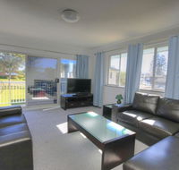 45 Wharf Street - Whole House - Foster Accommodation