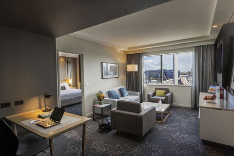 PARKROYAL Darling Harbour, Sydney - Foster Accommodation 5