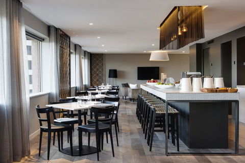 PARKROYAL Darling Harbour, Sydney - Foster Accommodation 35