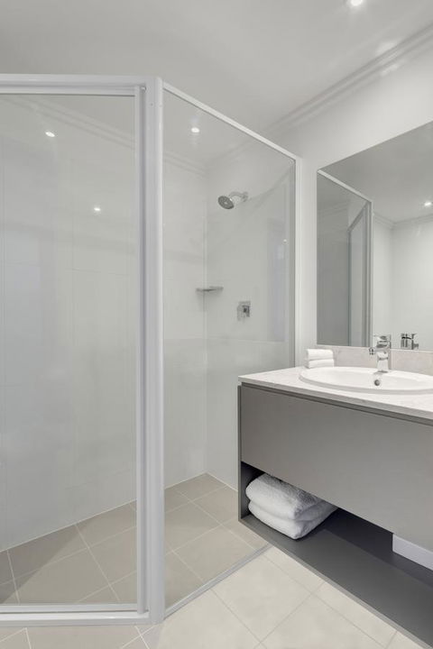 Mercure Sydney Bankstown - Foster Accommodation 24
