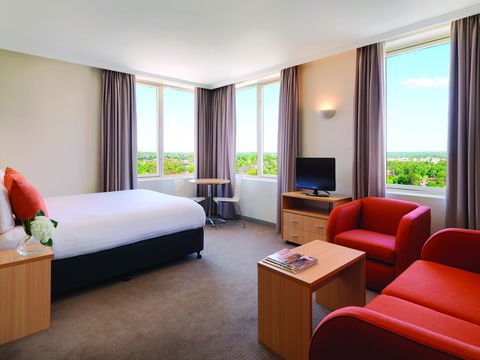 Mercure Sydney Bankstown - Foster Accommodation 19