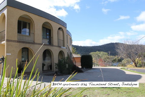 Full Circle Apartments - Foster Accommodation 12