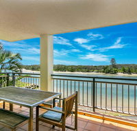 Sunrise Cove Holiday Apartments - Foster Accommodation